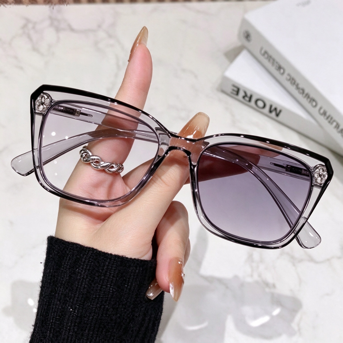 Progressive Photochromic Readers for Women, Pink Square Multifocal Reading Glasses 🕶️