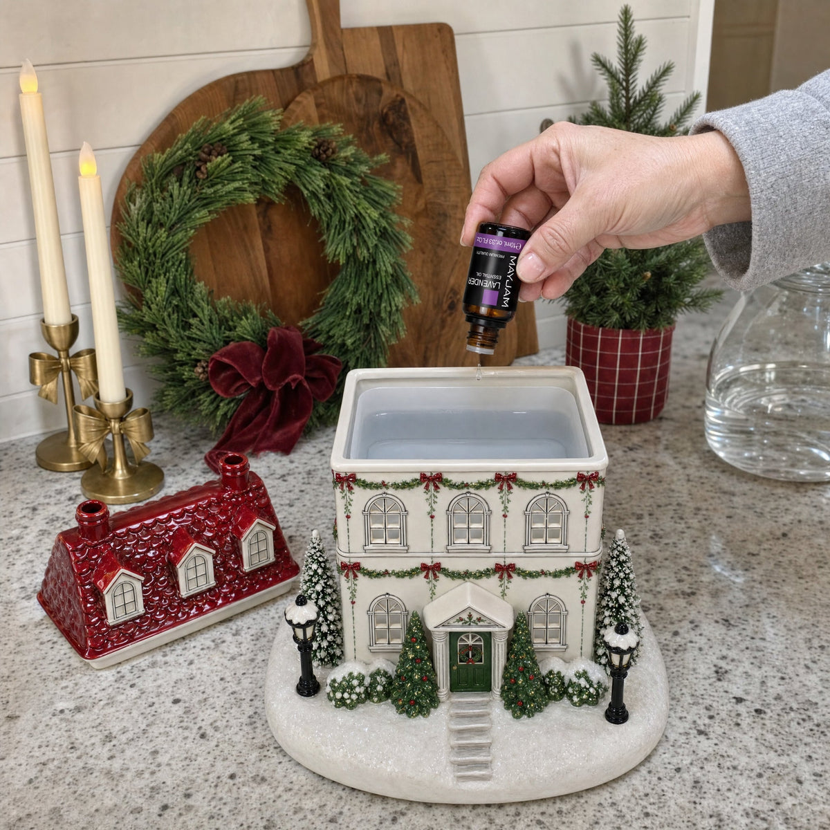 50% OFF🏠 Christmas House Aroma Diffuser – Gentle Mist & Glowing Windows