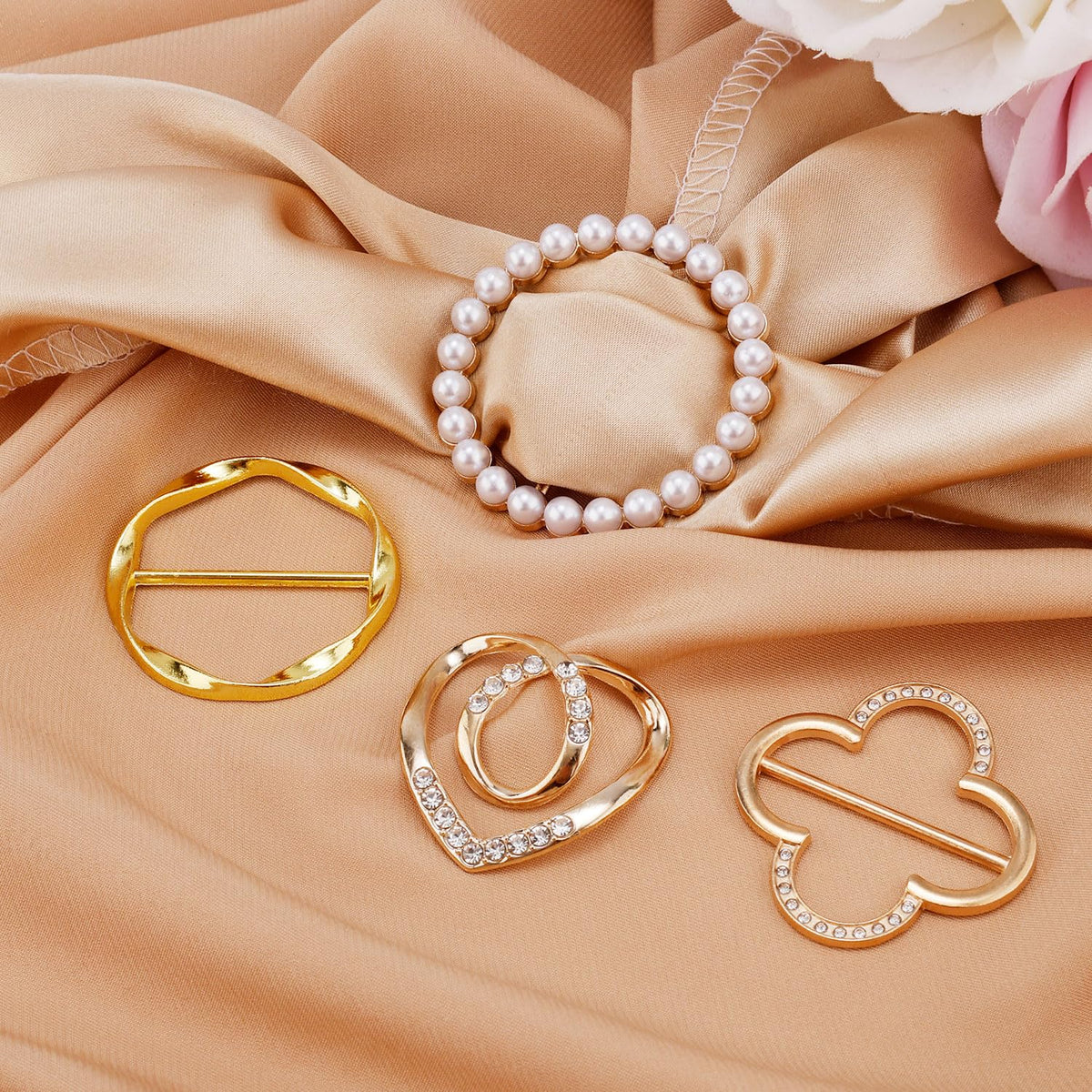 4 Counts Women's Fashion Metal Shirt Clips, Shape-Including Round and Heart Designs 🧷